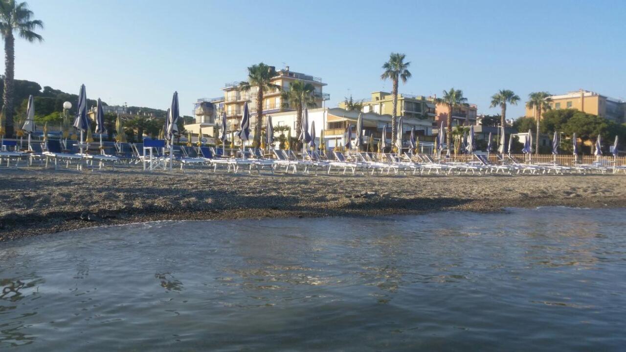 Hotel Villa San Giuseppe San Bartolomeo Al Mare Exterior foto