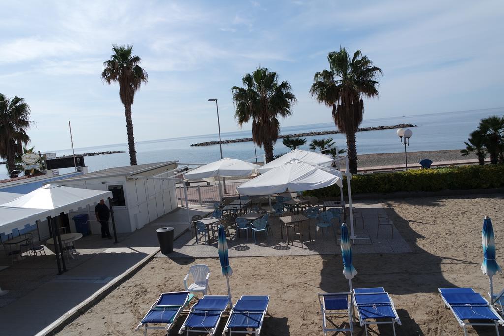 Hotel Villa San Giuseppe San Bartolomeo Al Mare Exterior foto